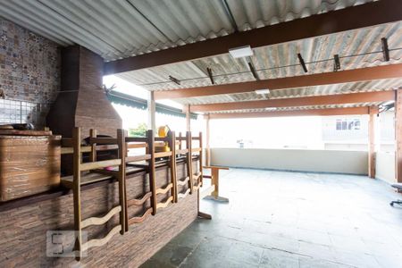 Casa à venda com 65m², 3 quartos e 2 vagasQuintal