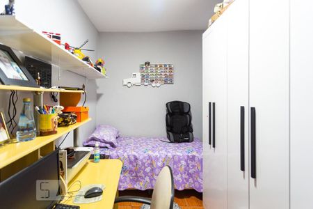 Casa à venda com 65m², 3 quartos e 2 vagasQuarto 2