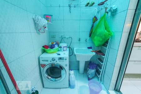 Casa de condomínio à venda com 124m², 2 quartos e 2 vagas Casa de condomínio à venda com 124m², 2 quartos e 2 vagasÁrea de Serviço