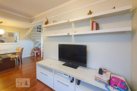 Casa de condomínio à venda com 124m², 2 quartos e 2 vagas Casa de condomínio à venda com 124m², 2 quartos e 2 vagasSala