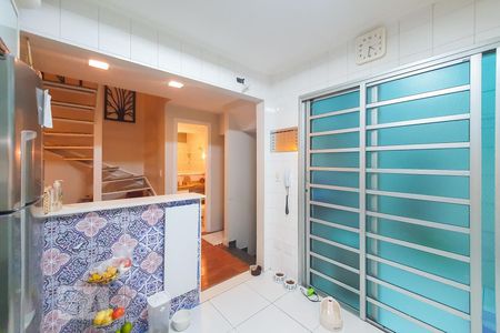 Cozinha de casa de condomínio para alugar com 2 quartos, 124m² em Jardim Previdência, São Paulo