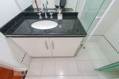 Casa de condomínio à venda com 124m², 2 quartos e 2 vagas Casa de condomínio à venda com 124m², 2 quartos e 2 vagasBanheiro Social