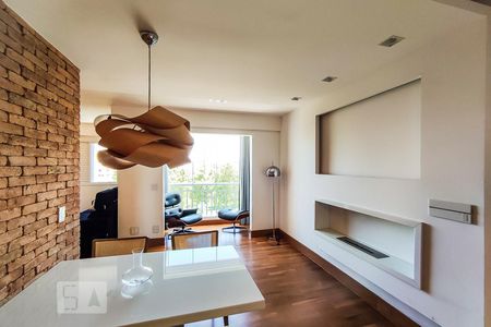 Apartamento à venda com 67m², 1 quarto e 1 vagaSala