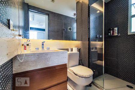 Apartamento à venda com 67m², 1 quarto e 1 vagaBanheiro da Suíte