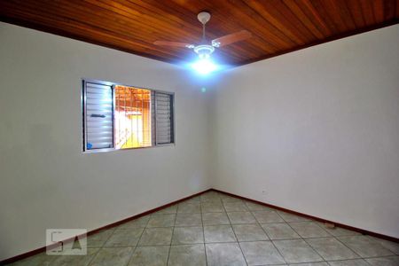 Casa à venda com 87m², 2 quartos e 3 vagasQuarto 2