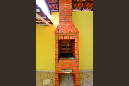 Casa à venda com 87m², 2 quartos e 3 vagasChurrasqueira