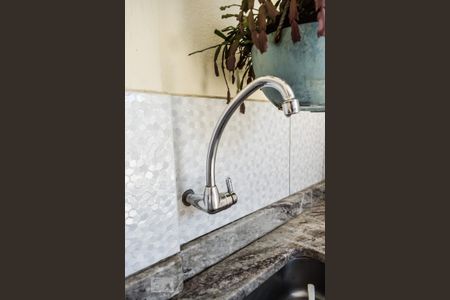 Casa à venda com 77m², 2 quartos e 2 vagas Casa à venda com 77m², 2 quartos e 2 vagasLavanderia (Torneira)