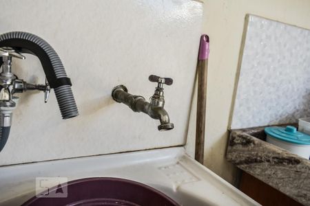 Casa à venda com 77m², 2 quartos e 2 vagas Casa à venda com 77m², 2 quartos e 2 vagasLavanderia (Torneira)