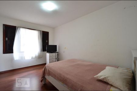 Casa à venda com 153m², 3 quartos e 2 vagasQuarto 2