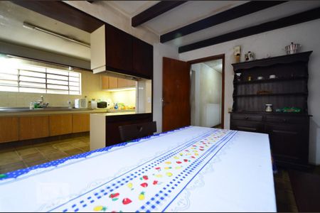 Casa à venda com 153m², 3 quartos e 2 vagasCozinha