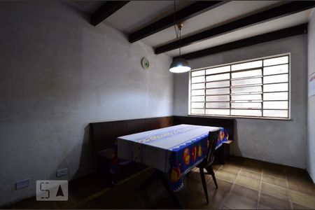 Casa à venda com 153m², 3 quartos e 2 vagasCozinha