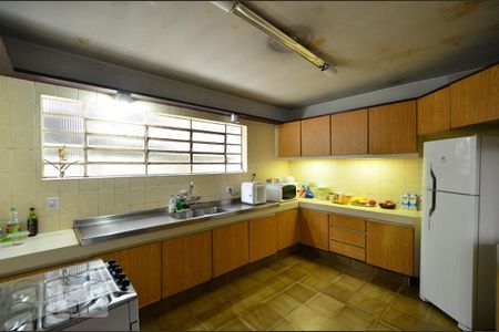 Casa à venda com 153m², 3 quartos e 2 vagasCozinha