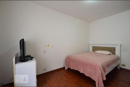 Casa à venda com 153m², 3 quartos e 2 vagasQuarto 2