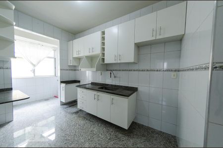 Cozinha de apartamento para alugar com 3 quartos, 98m² em Pedro Ii, Belo Horizonte