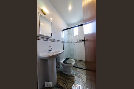 Apartamento para alugar com 98m², 3 quartos e 2 vagasBanheiro social