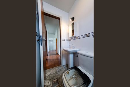 Apartamento para alugar com 98m², 3 quartos e 2 vagasBanheiro social