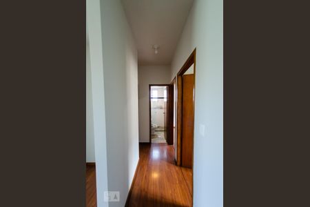 Corredor de apartamento para alugar com 3 quartos, 98m² em Pedro Ii, Belo Horizonte