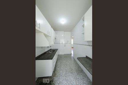 Apartamento para alugar com 98m², 3 quartos e 2 vagasCozinha