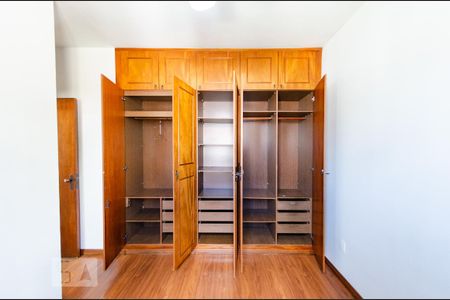Apartamento para alugar com 98m², 3 quartos e 2 vagasSuíte