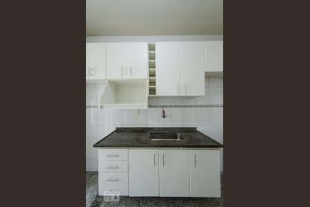 Apartamento para alugar com 98m², 3 quartos e 2 vagasCozinha
