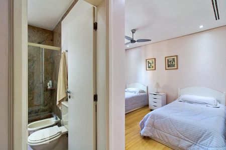 Apartamento à venda com 337m², 4 quartos e 6 vagasSuíte 2