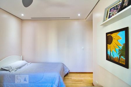 Apartamento à venda com 337m², 4 quartos e 6 vagasSuíte 2