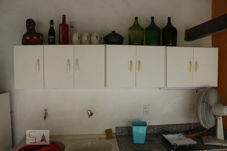 Casa para alugar com 180m², 3 quartos e 3 vagasQuintal e Área de Serviço - Armários