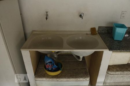 Casa para alugar com 180m², 3 quartos e 3 vagasTanques