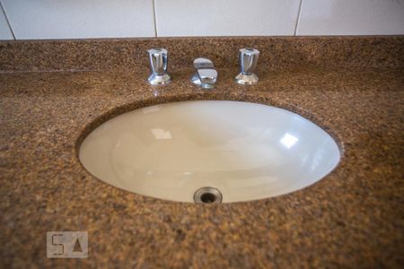 Casa à venda com 398m², 3 quartos e 8 vagasPia