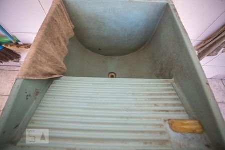 Casa à venda com 398m², 3 quartos e 8 vagasTanque