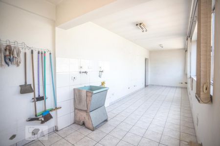 Casa à venda com 398m², 3 quartos e 8 vagasÁrea de serviço