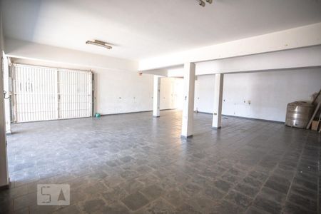 Casa à venda com 398m², 3 quartos e 8 vagasGaragem 2 e churrasqueira