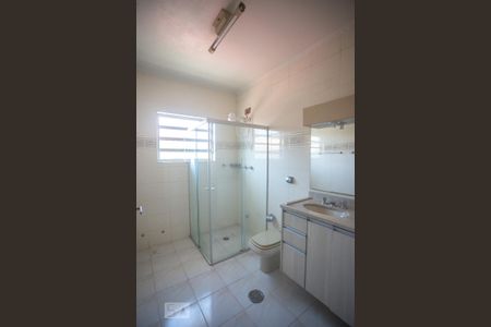 Casa à venda com 398m², 3 quartos e 8 vagasBanheiro