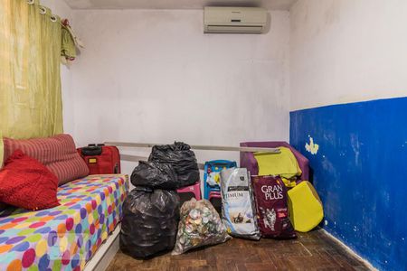 Casa à venda com 200m², 4 quartos e 4 vagasDormitório