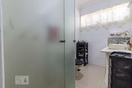 Casa à venda com 200m², 4 quartos e 4 vagasBanheiro Social