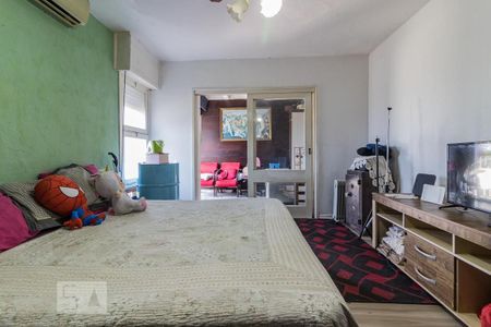 Casa à venda com 200m², 4 quartos e 4 vagasDormitório2