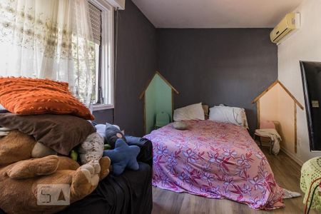 Casa à venda com 200m², 4 quartos e 4 vagasDormitório4