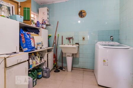 Casa à venda com 200m², 4 quartos e 4 vagasDetalhe da area de serviço