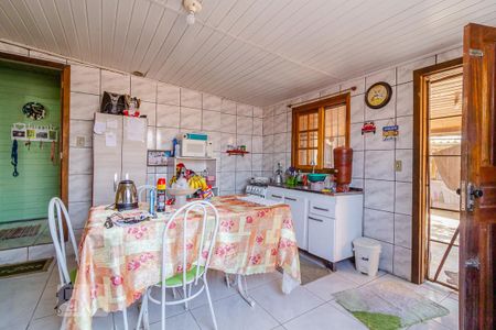 Casa à venda com 290m², 2 quartos e 2 vagas Casa à venda com 290m², 2 quartos e 2 vagasCozinha