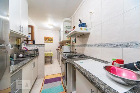 Apartamento à venda com 84m², 3 quartos e 2 vagasCozinha 