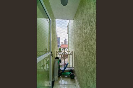 Apartamento à venda com 84m², 3 quartos e 2 vagasVaranda do Quarto 2