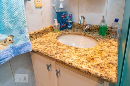 Pia  de apartamento à venda com 3 quartos, 84m² em Campestre, Santo André