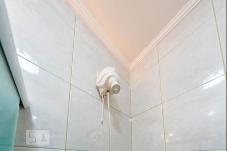 Apartamento à venda com 84m², 3 quartos e 2 vagasChuveiro