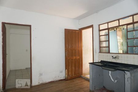 Sala/Cozinha de casa para alugar com 2 quartos, 12m² em Jardim Arize, São Paulo