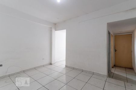 Sala de casa para alugar com 1 quarto, 60m² em Parque Casa de Pedra, São Paulo