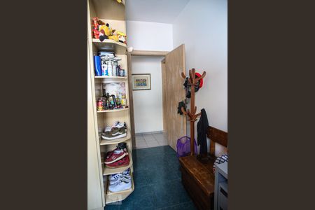 Casa à venda com 170m², 4 quartos e 2 vagas Casa à venda com 170m², 4 quartos e 2 vagasQuarto 3