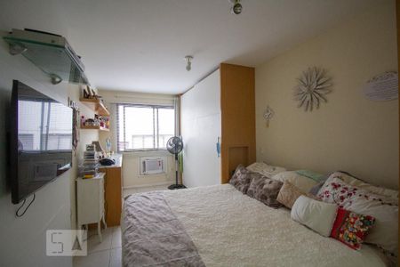 Apartamento à venda com 400m², 3 quartos e 3 vagasSuíte 2