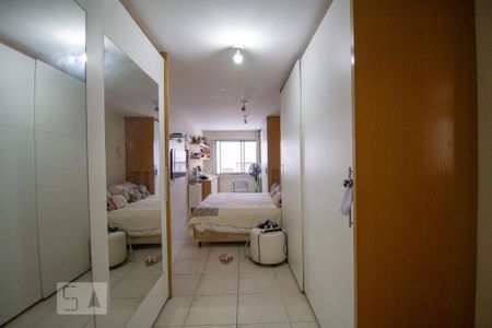 Apartamento à venda com 400m², 3 quartos e 3 vagasSuíte 2