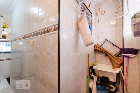 Área de serviço de apartamento para alugar com 1 quarto, 48m² em Ponta da Praia, Santos