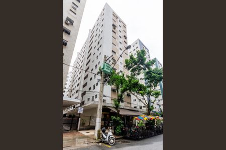 Fachada de apartamento para alugar com 1 quarto, 48m² em Ponta da Praia, Santos